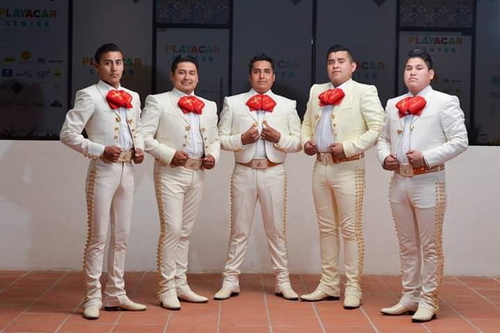 Mariachi Juvenil 7 Mariachis en Playa del Carmen